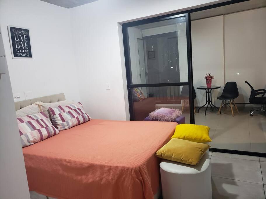 Lindo Studio No Bom Retiro Prox Ao Anhembi Sambodromo Com Wifi เซาเปาโล ภายนอก รูปภาพ
