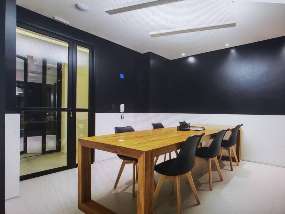 Lindo Studio No Bom Retiro Prox Ao Anhembi Sambodromo Com Wifi เซาเปาโล ภายนอก รูปภาพ